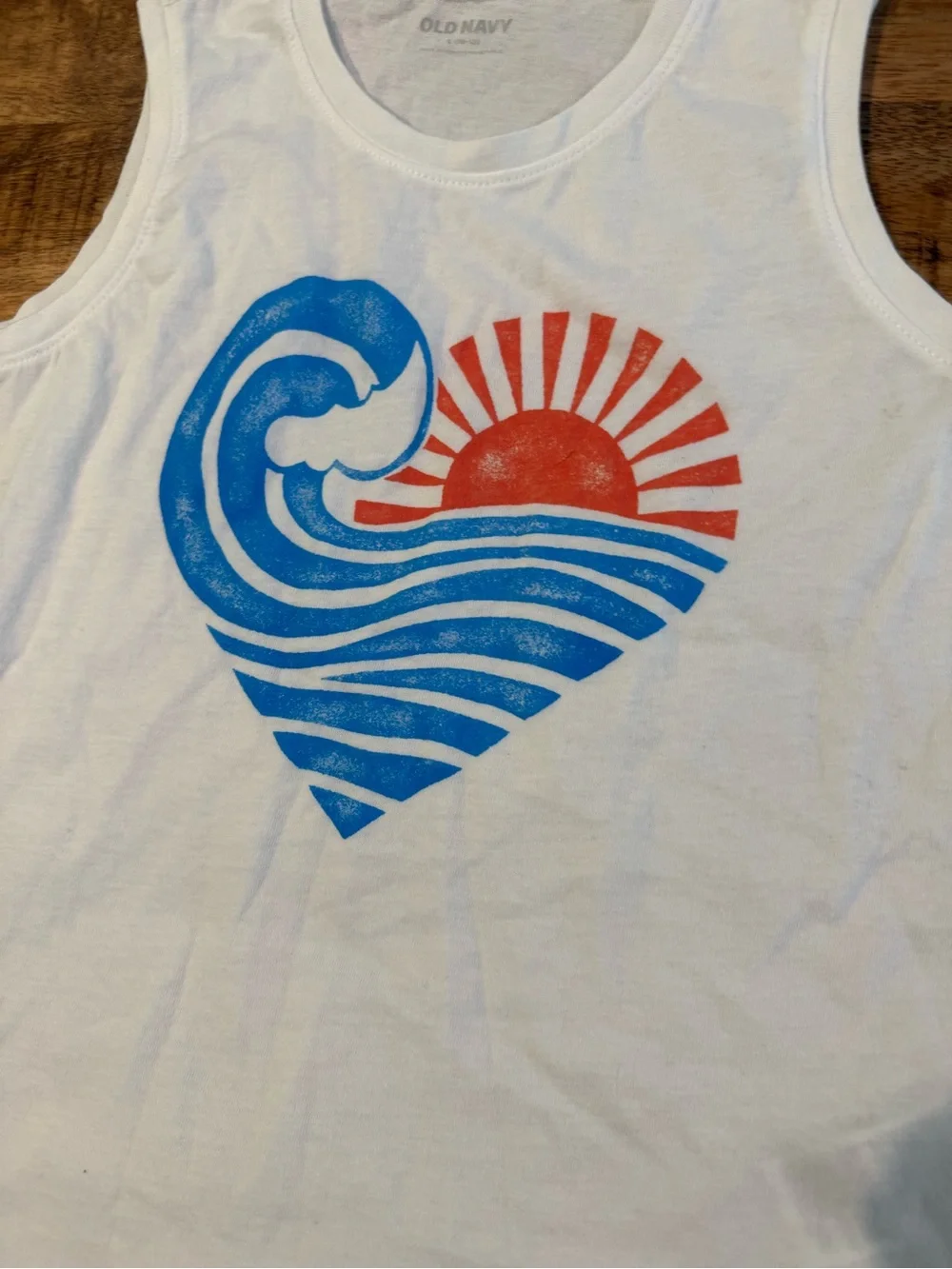 Old Navy Waves at Sunset Tank Size Large 10/12